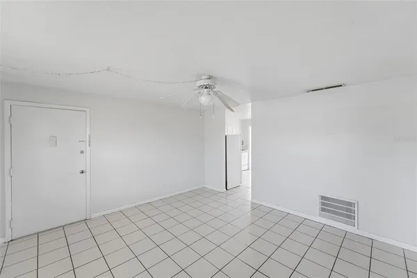 $1,400 | 1655 West Oak Ridge Road, Unit D, Orlando, FL 32809