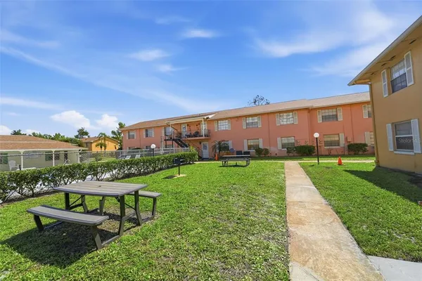 $1,400 | 1655 West Oak Ridge Road, Unit D, Orlando, FL 32809