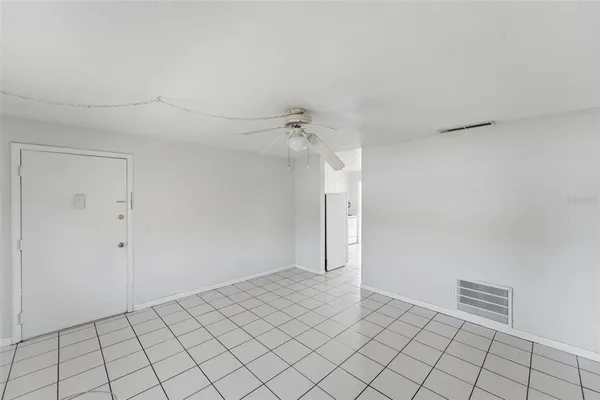 $1,400 | 1655 West Oak Ridge Road, Unit D, Orlando, FL 32809