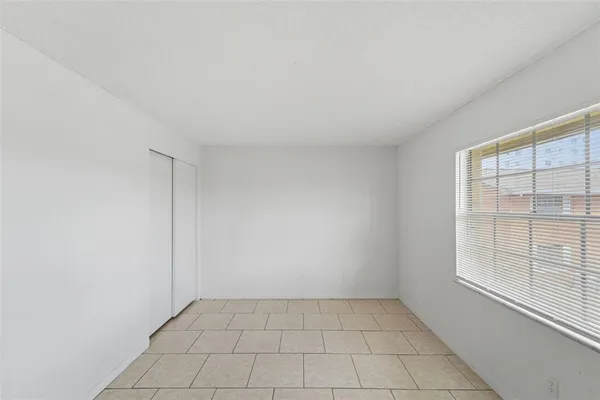 $1,400 | 1655 West Oak Ridge Road, Unit D, Orlando, FL 32809