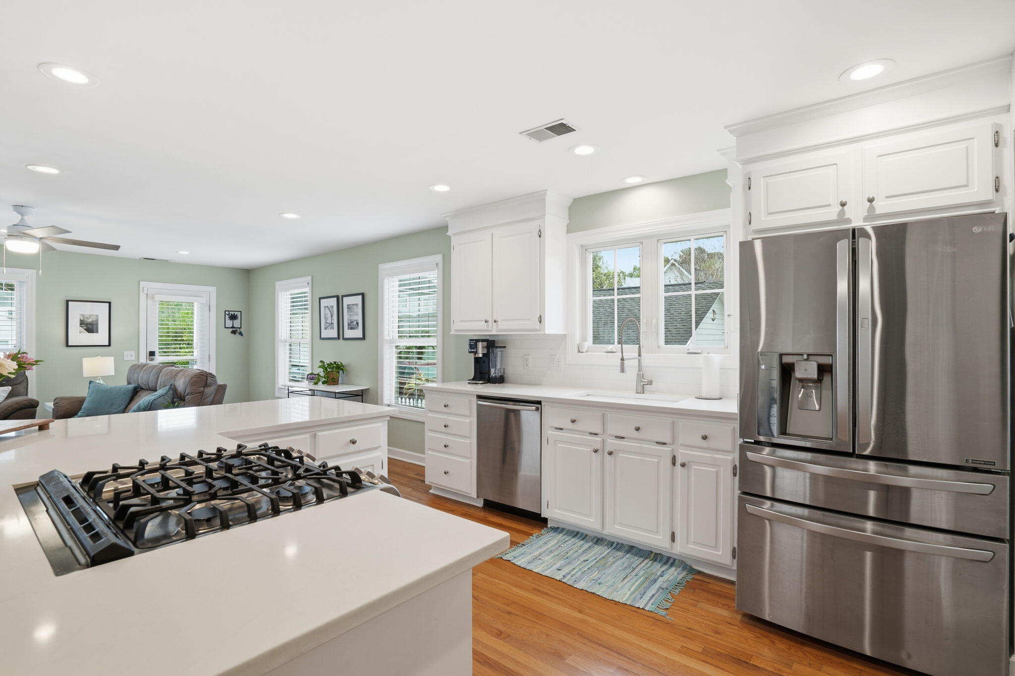 2178 Hartfords Bluff Lane Mount Pleasant, SC 29466 - Photo 14 of 43 12-web-or-mls-023_DSC06142