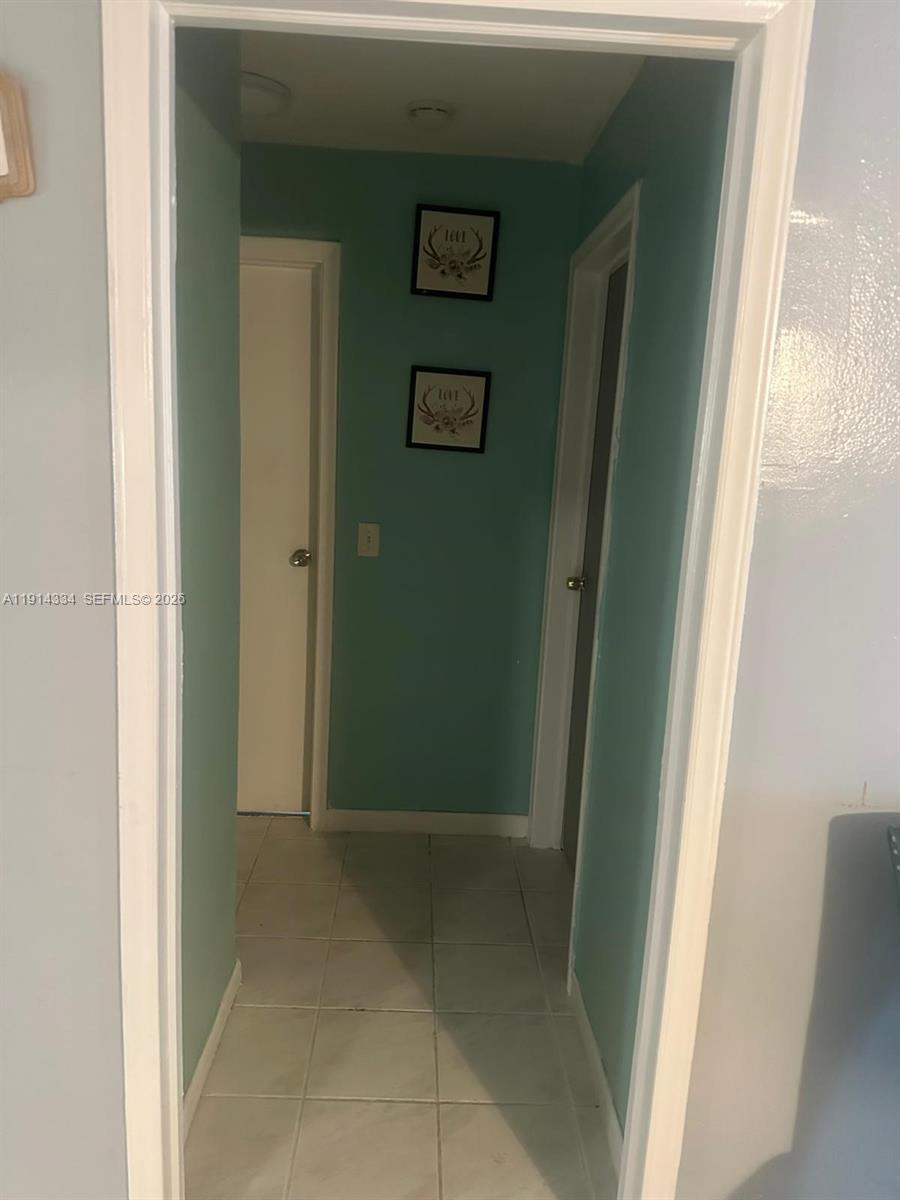 9530 Sunset Strip Sunrise, FL 33322 - Photo 8 of 11