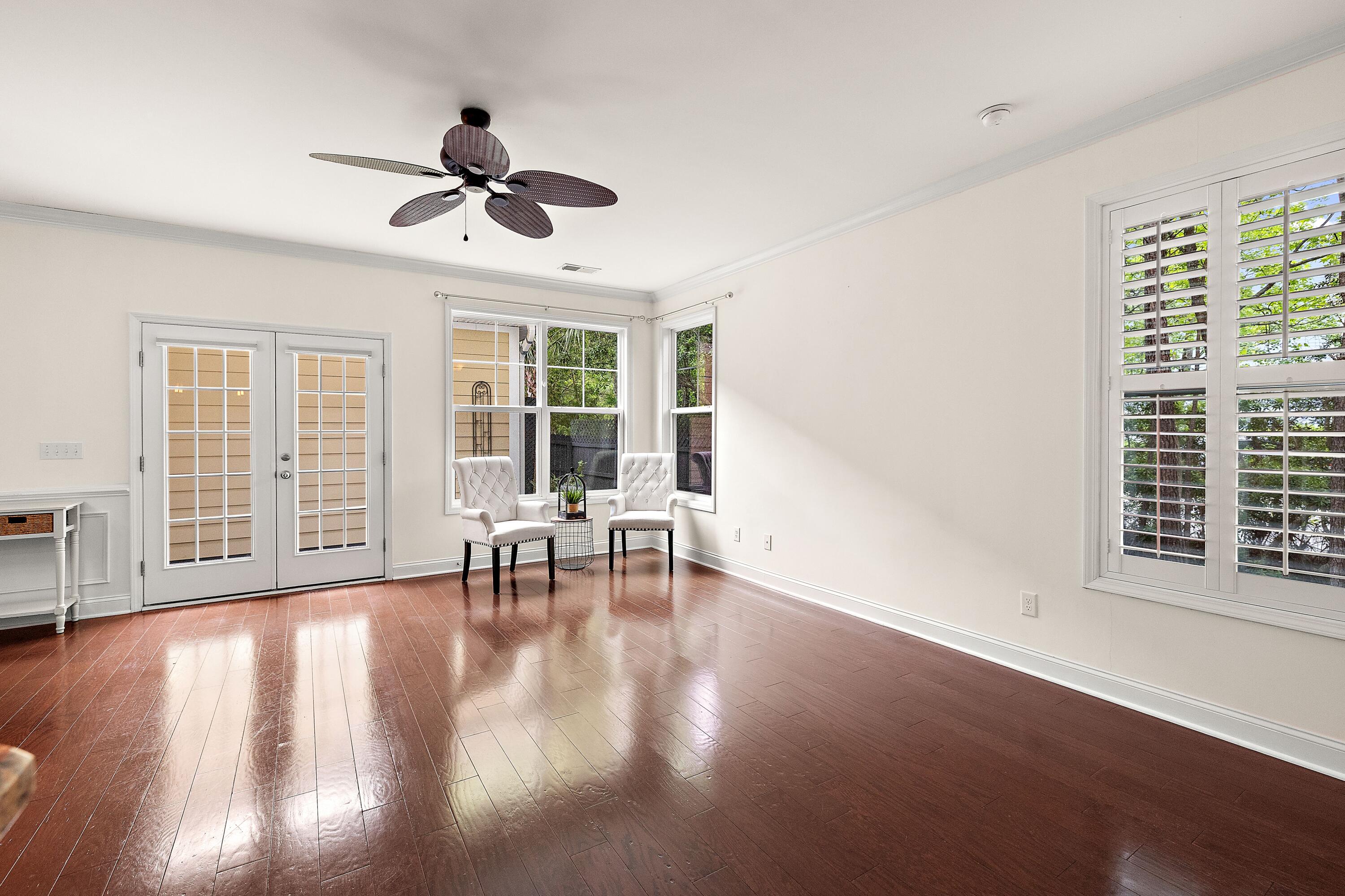 2040 Promenade Court Mount Pleasant, SC 29466 - Photo 10 of 56 BN0A2669