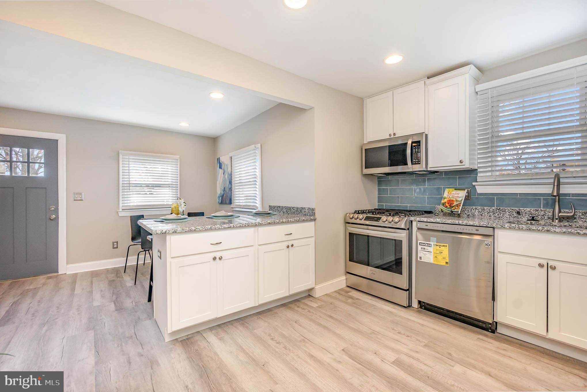 361 Savannah Road Baltimore, MD 21221 - Photo 12 of 48