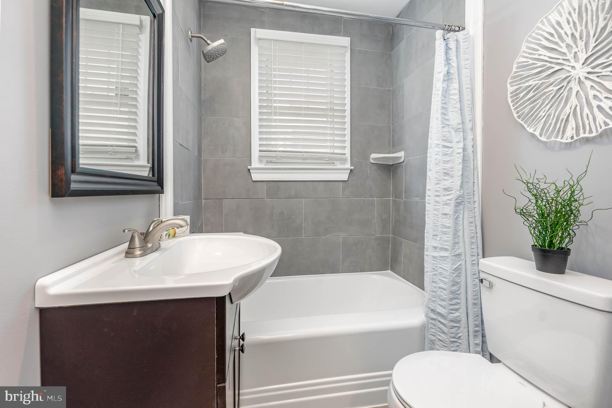 361 Savannah Road Baltimore, MD 21221 - Photo 24 of 48