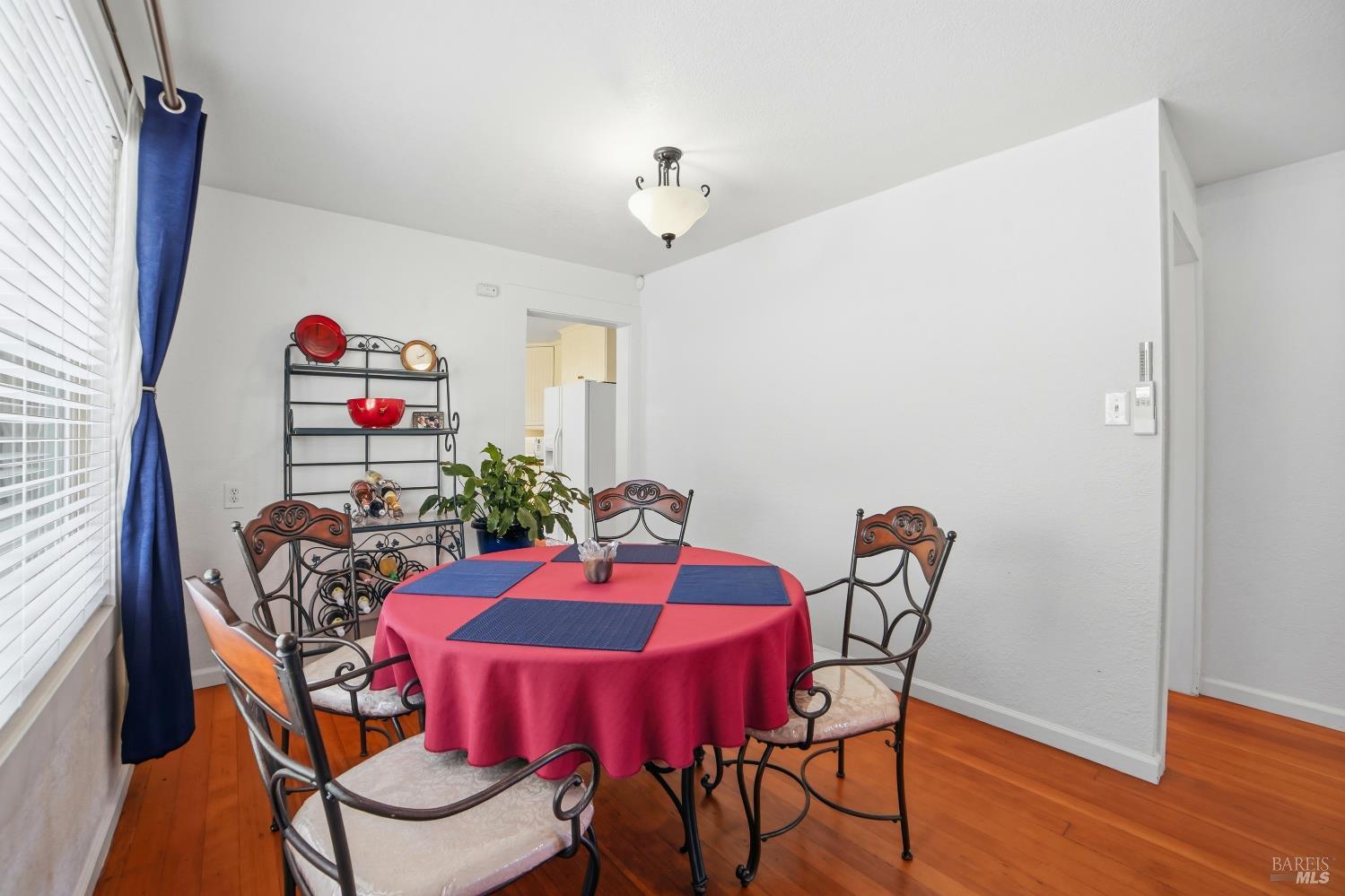 7695 Atkinson Road Sebastopol, CA 95472 - Photo 10 of 40