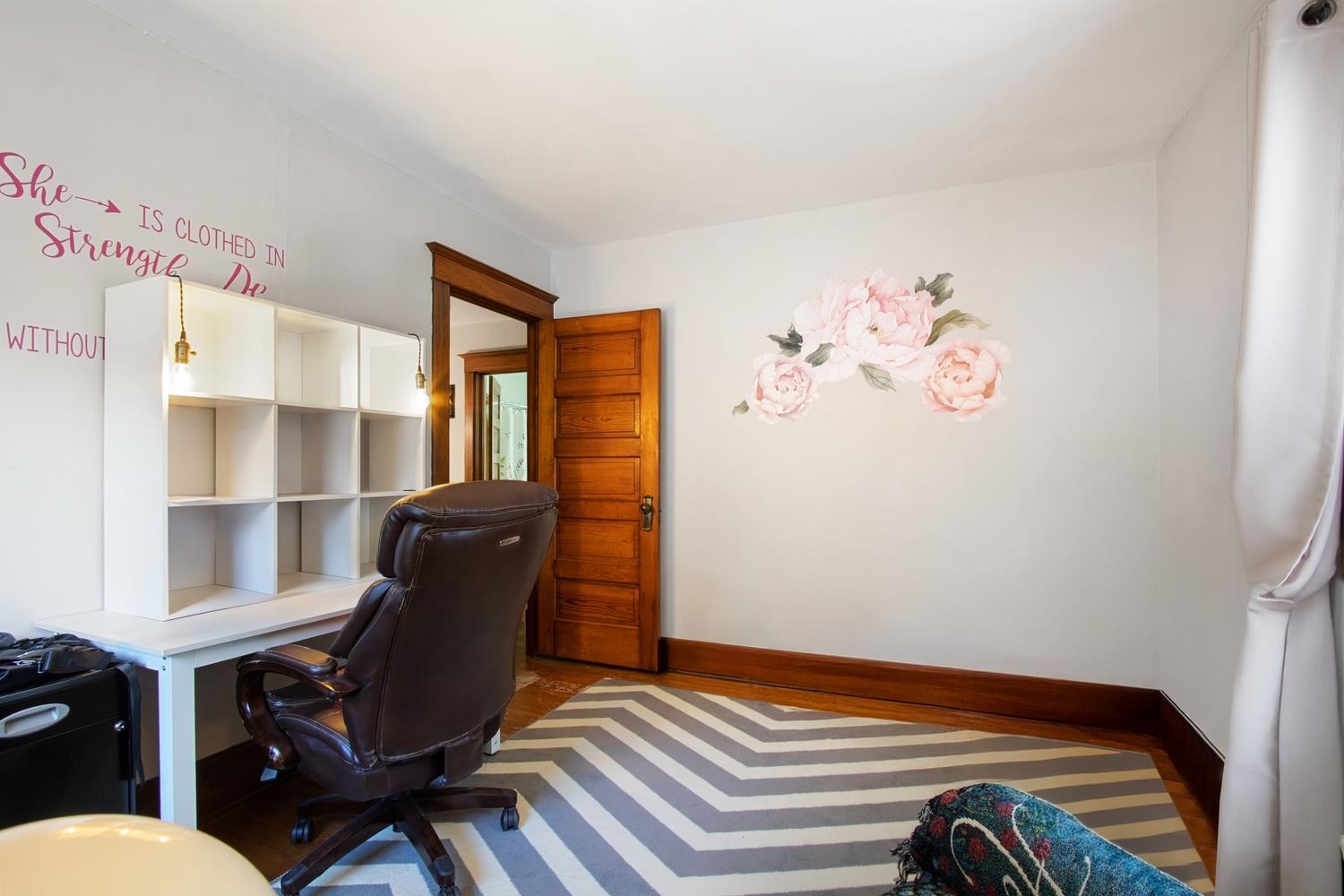 804 Locust Street Sterling, IL 61081 - Photo 22 of 25 a view of workspace