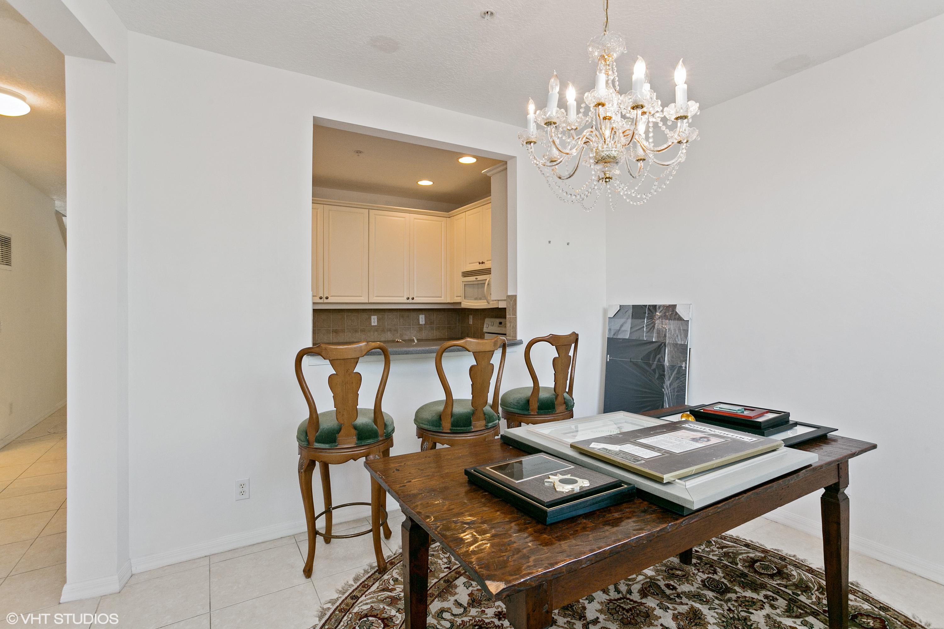4191 Main Street Jupiter, FL 33458 - Photo 5 of 9 05_4191mainst_2_DiningRoom_HiRes