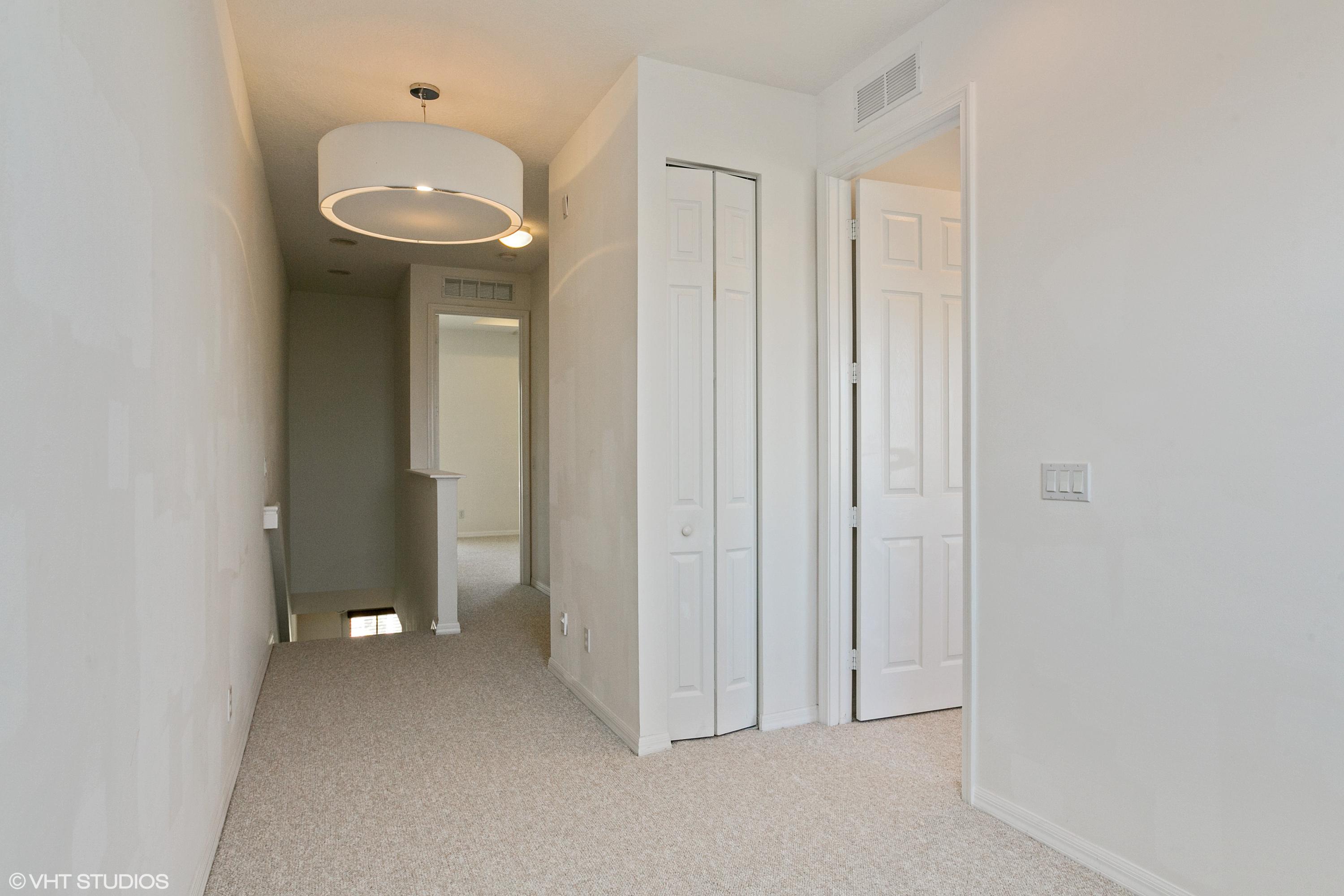 4191 Main Street Jupiter, FL 33458 - Photo 6 of 9 06_4191mainst_43_Loft_HiRes