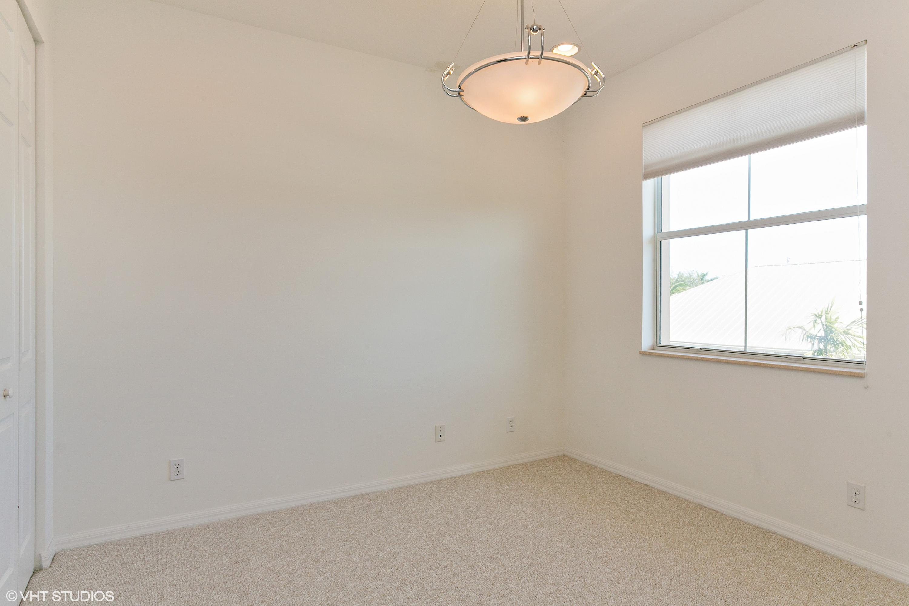 4191 Main Street Jupiter, FL 33458 - Photo 8 of 9 08_4191mainst_153_2ndBedroom_HiRes
