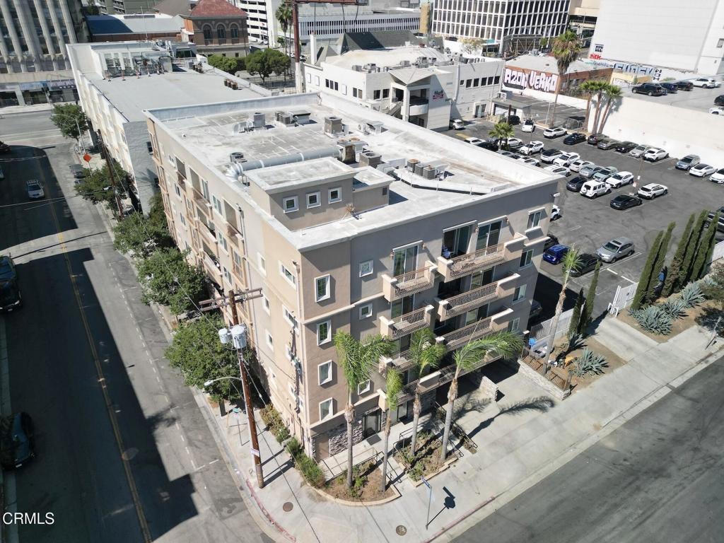 3855 Ingraham Street, Unit 204 Los Angeles, CA 90005 - Photo 31 of 35