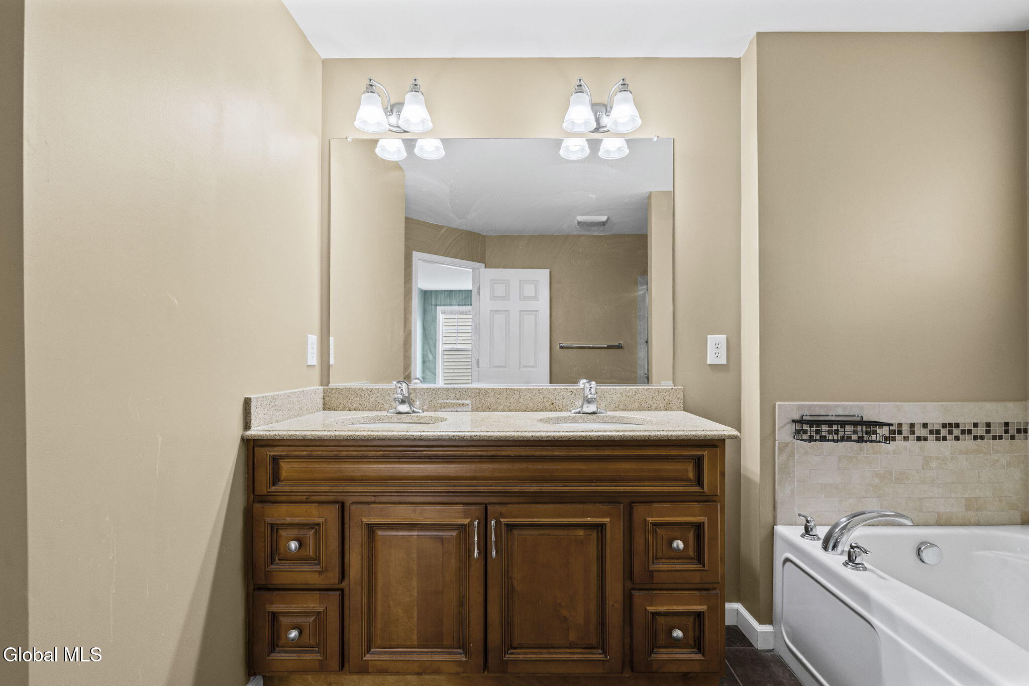 8 Amalia Lane Rensselaer, NY 12144 - Photo 14 of 25 11-web-or-mls-15-terrace-dr