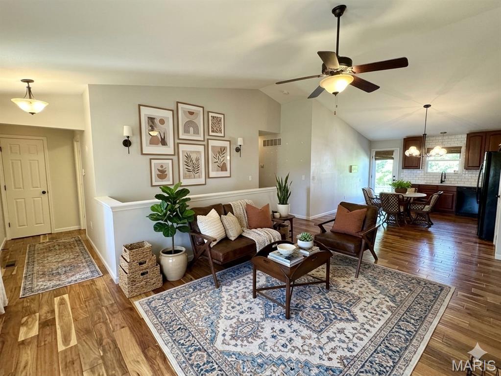1209 Gulfstream Way Mascoutah, IL 62258 - Photo 9 of 73