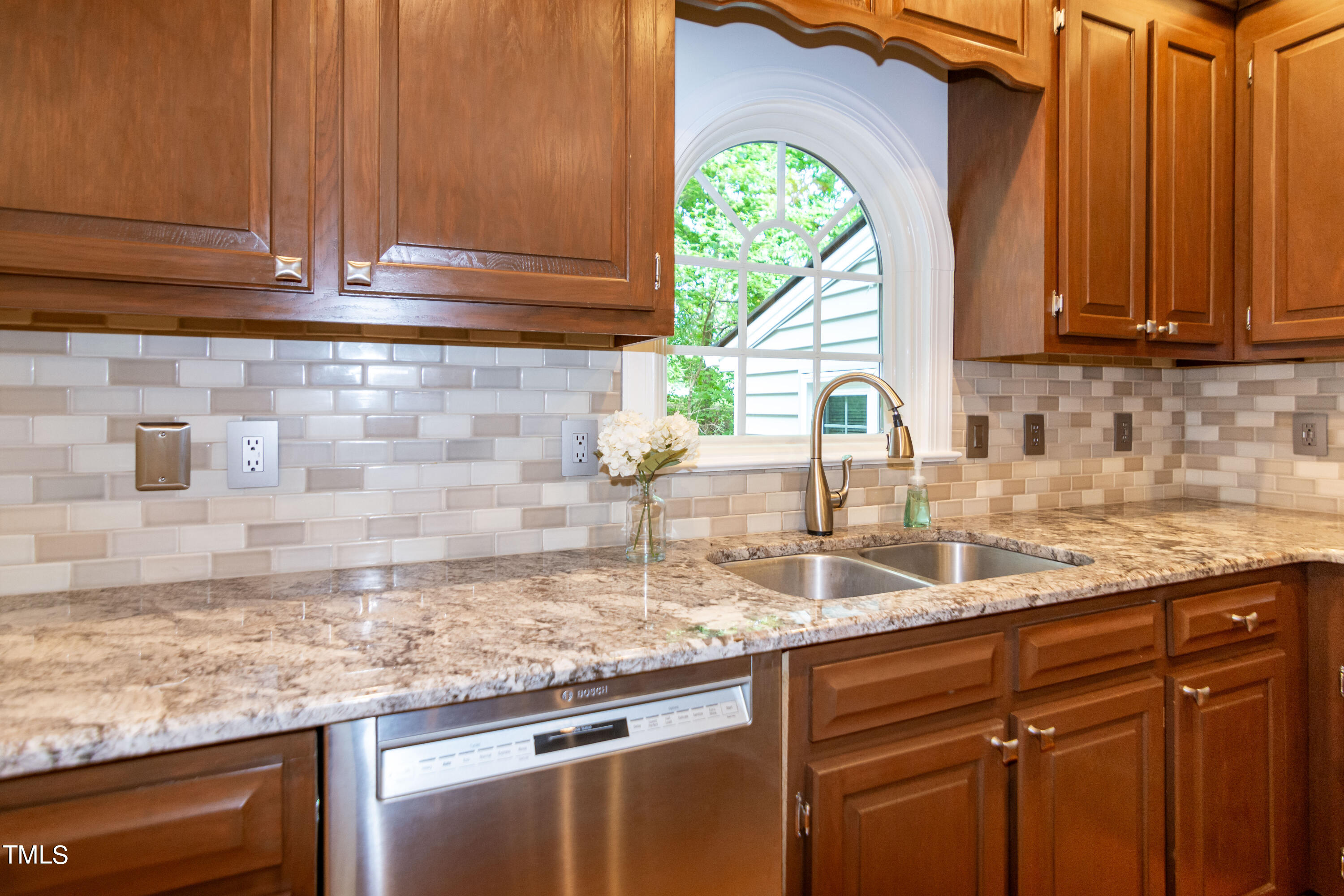 6261 Hampton Ridge Road Raleigh, NC 27603 - Photo 12 of 33 RJP_X_1438