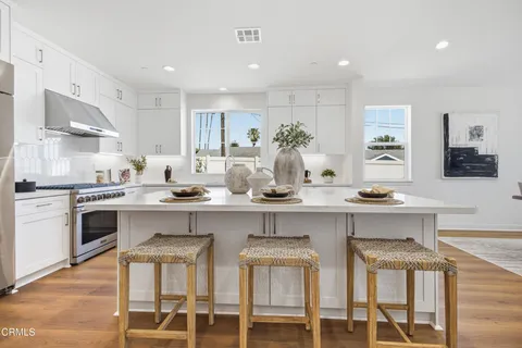 $1,770,000 | 3235 Arrowhead Court, Altadena, CA 91001