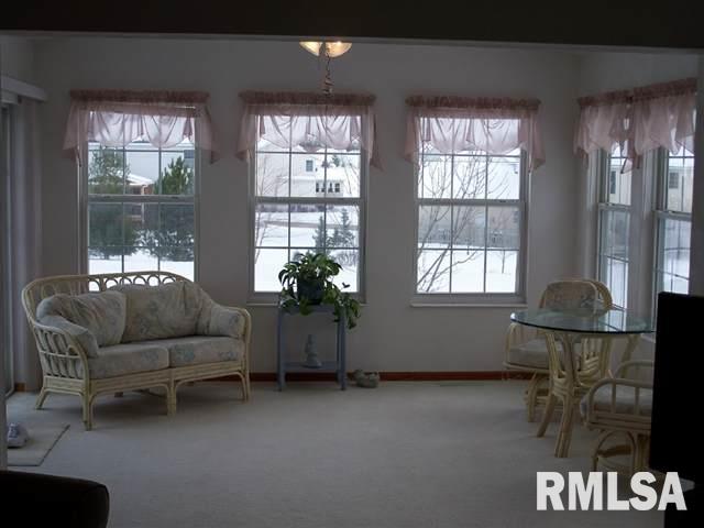 5167 Red Fox Road Bettendorf, IA 52722 - Photo 5 of 9