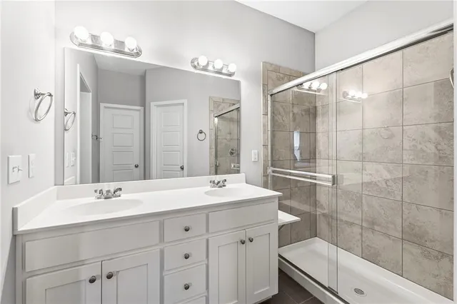 $525,000 | 5221 Meadow View Drive, Shawnee, KS 66226