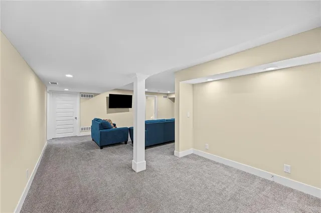 $525,000 | 5221 Meadow View Drive, Shawnee, KS 66226