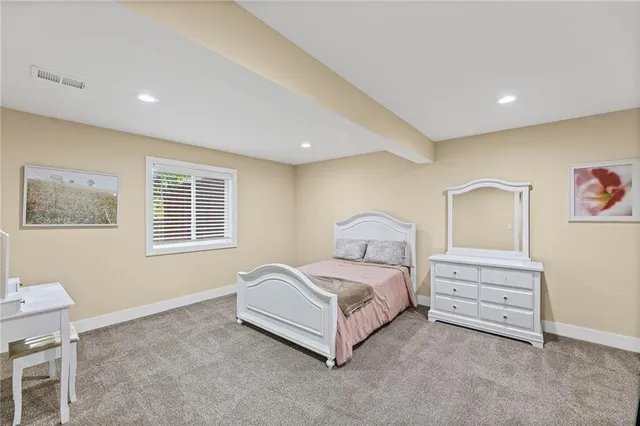 $525,000 | 5221 Meadow View Drive, Shawnee, KS 66226