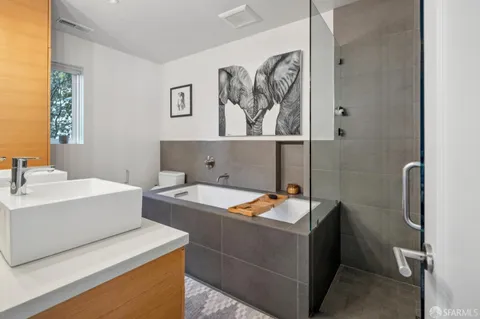 $1,995,000 | 3883 20th Street, San Francisco, CA 94114