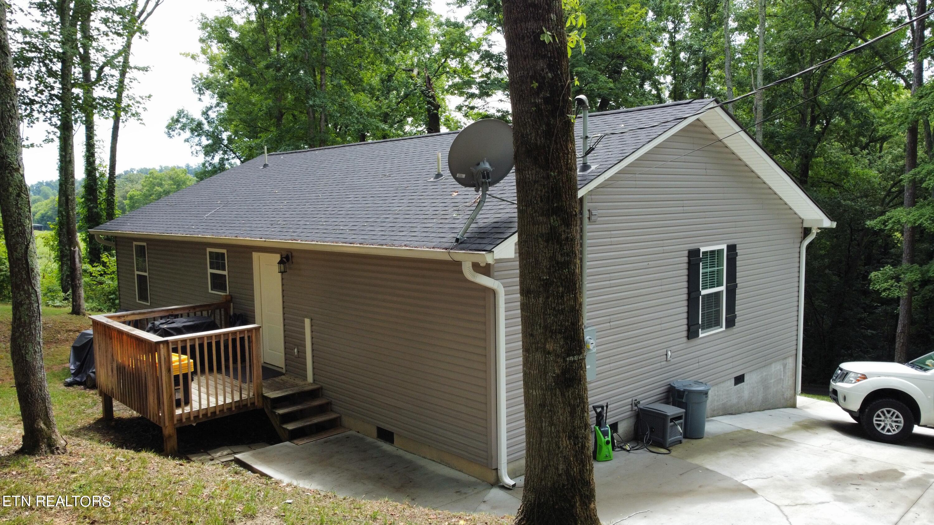 124 Rose Hill Lane Rutledge, TN 37861 - Photo 4 of 20 dji_fly_20240718_150642_564_172132960904