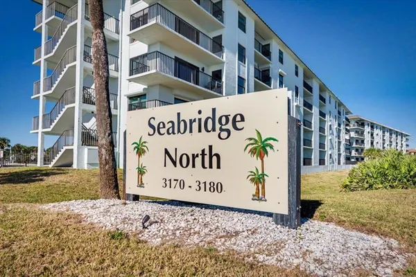 $299,900 | 3180 Ocean Shore Boulevard, Unit 407, Ormond Beach, FL 32176