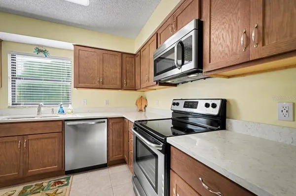 $299,900 | 3180 Ocean Shore Boulevard, Unit 407, Ormond Beach, FL 32176