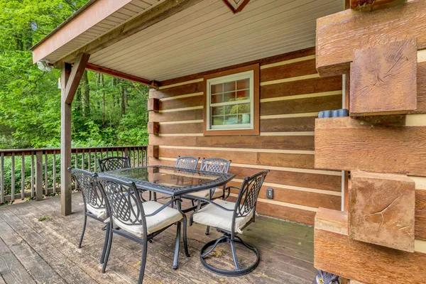 $1,895,000 | 28 Bussell Road, Carthage, TN 37030