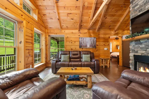 $1,895,000 | 28 Bussell Road, Carthage, TN 37030