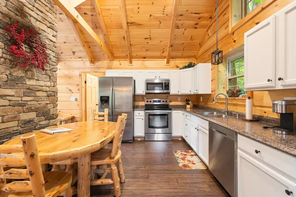 $1,895,000 | 28 Bussell Road, Carthage, TN 37030