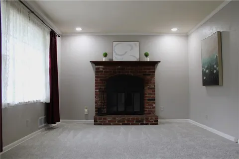 $265,000 | 6800 West 76th Terrace, Overland Park, KS 66204