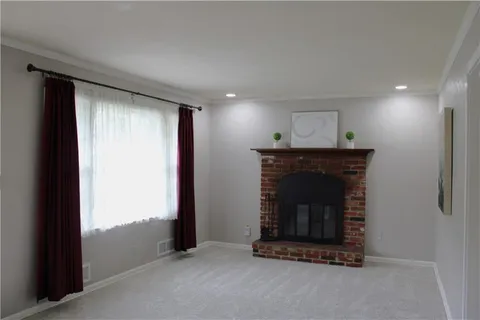 $265,000 | 6800 West 76th Terrace, Overland Park, KS 66204