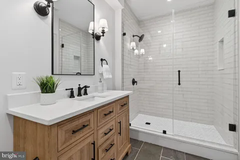 $2,899,000 | 6405 Olmi Landrith Drive, Alexandria, VA 22307