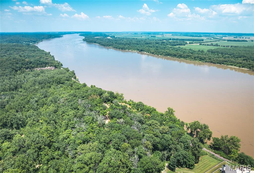 900 Bluff Road Pevely, MO 63070 - Photo 2 of 36