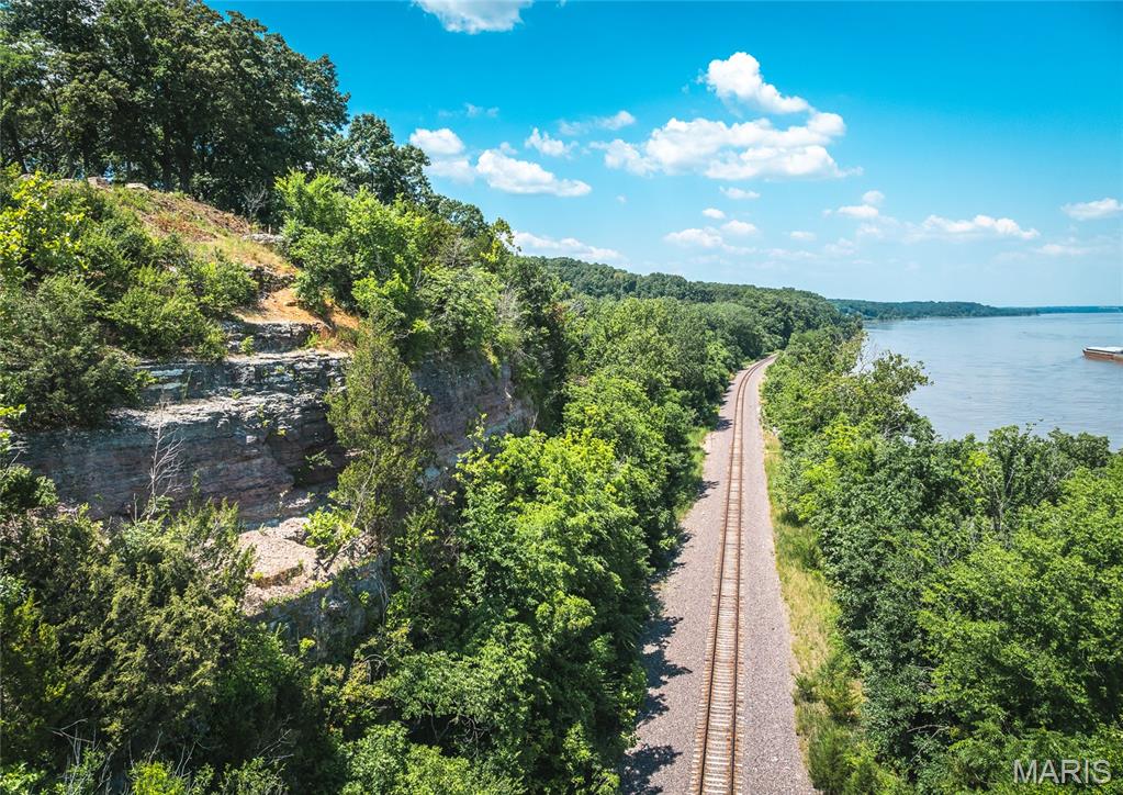 900 Bluff Road Pevely, MO 63070 - Photo 10 of 36