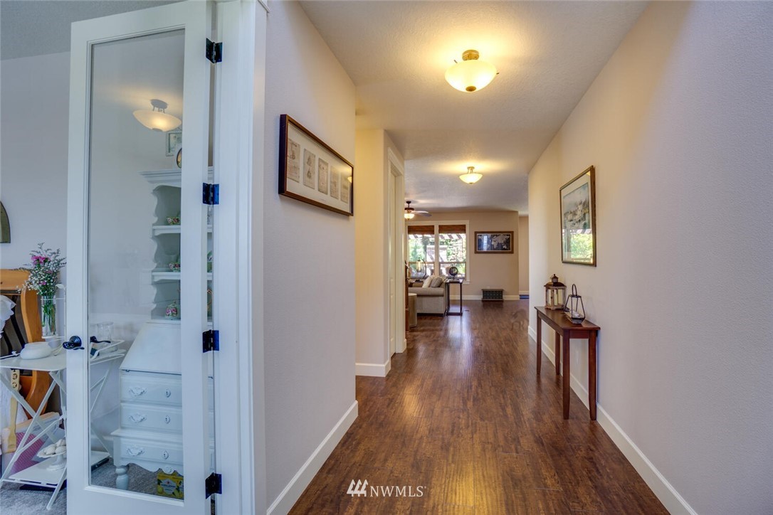 5317 Northwest Goodwin Loop Camas, WA 98607 - Photo 3 of 28 Gallery Image 3