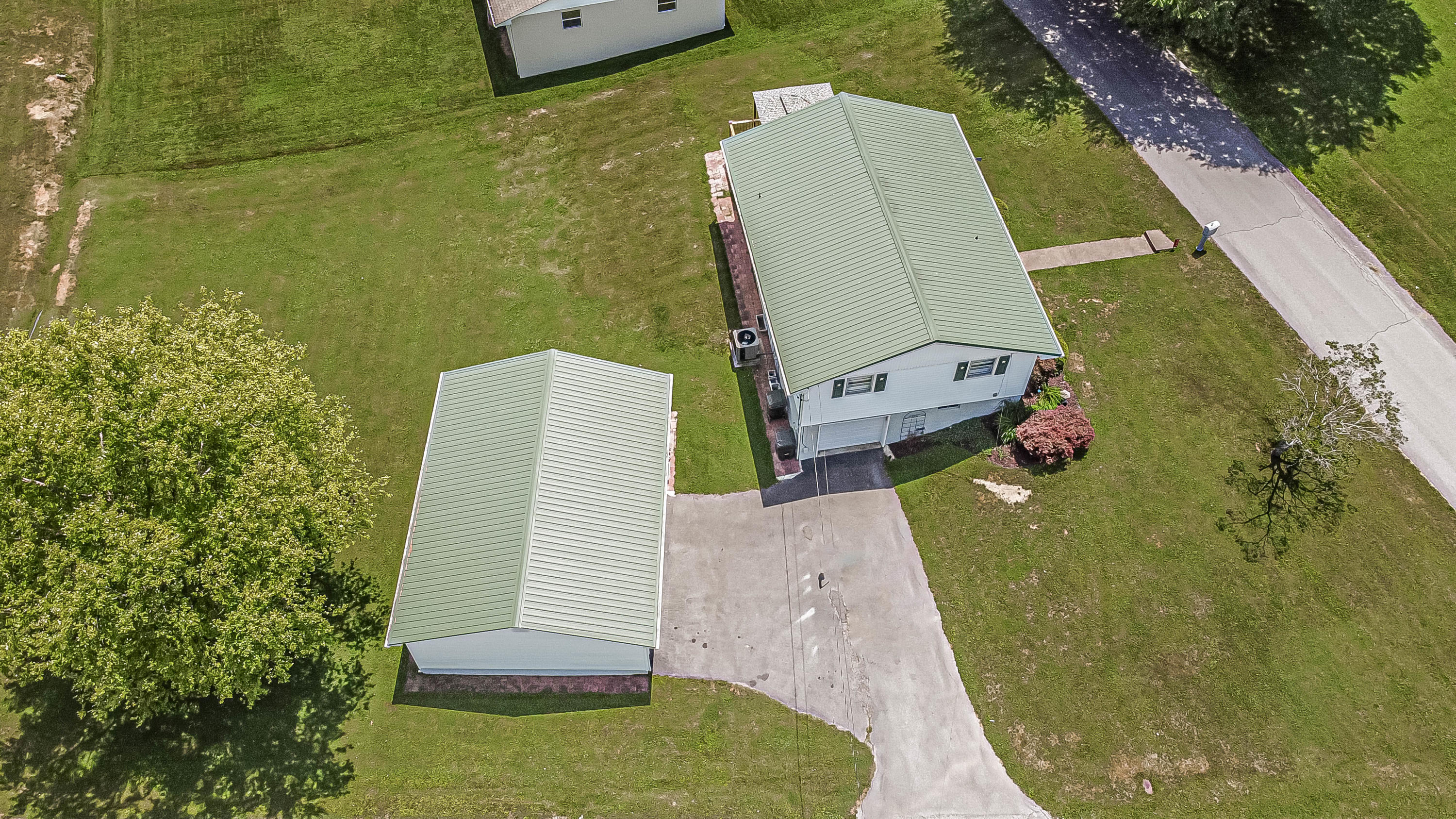 104 Light Lane Fall Branch, TN 37656 - Photo 59 of 59 810AB05AE8F96B6BFE9475EF117B1BFC-Edit