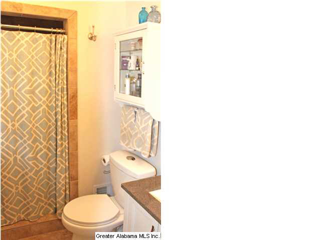 1524 Saulter Road Birmingham, AL 35209 - Photo 11 of 21 Gallery Image 11