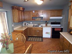 2209 Makemie Avenue Springfield, IL 62704 - Photo 5 of 9 Gallery Image 5