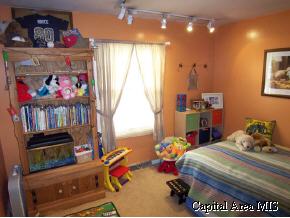 2209 Makemie Avenue Springfield, IL 62704 - Photo 7 of 9 Gallery Image 7