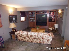 2209 Makemie Avenue Springfield, IL 62704 - Photo 9 of 9 Gallery Image 9
