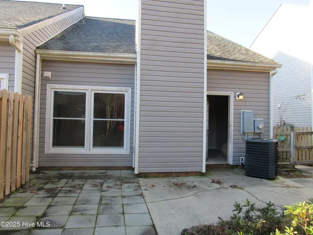 $1,200 | 314 Bracken Place, Jacksonville, NC 28540