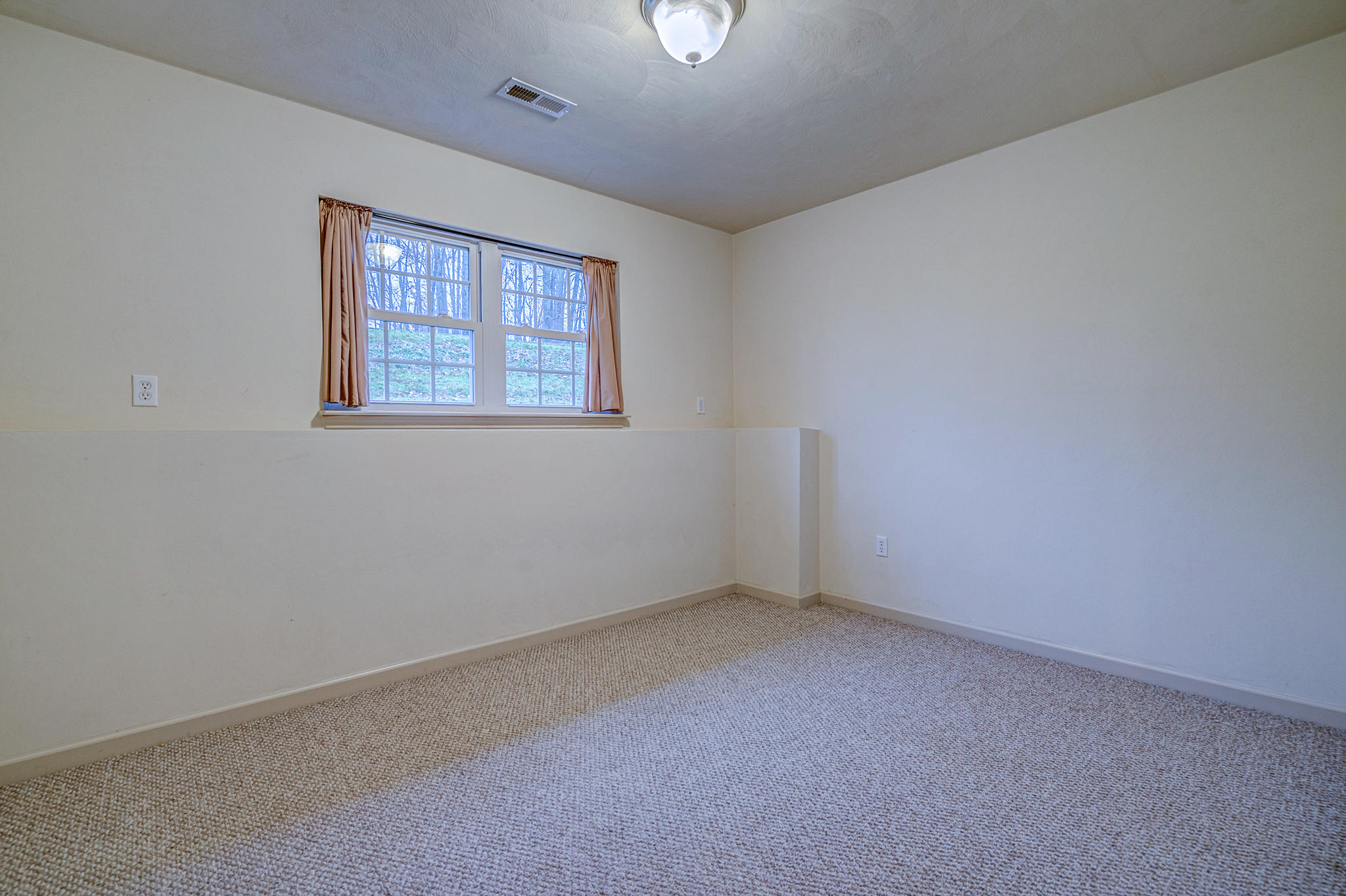 143 Northridge Road Hardy, VA 24101 - Photo 33 of 41 143 Northridge Rd 030
