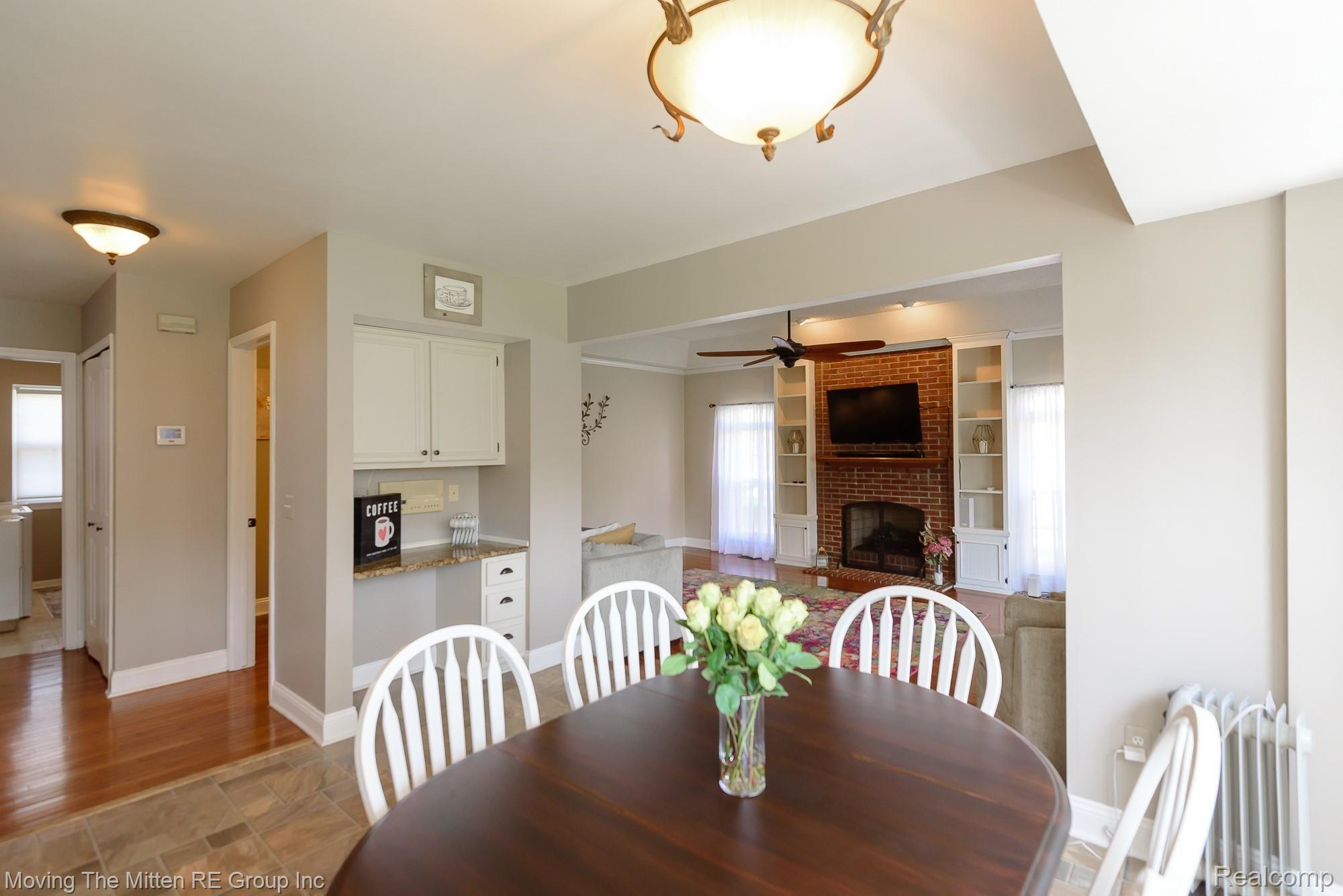 44765 Danbury Road Canton, MI 48188 - Photo 27 of 66 26.jpg