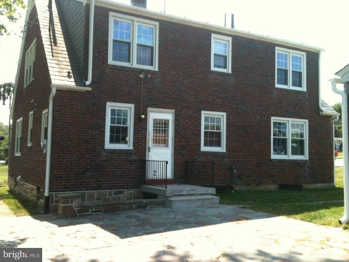 343 Kenhorst Boulevard Reading, PA 19607 - Photo 24 of 25 Exterior Back