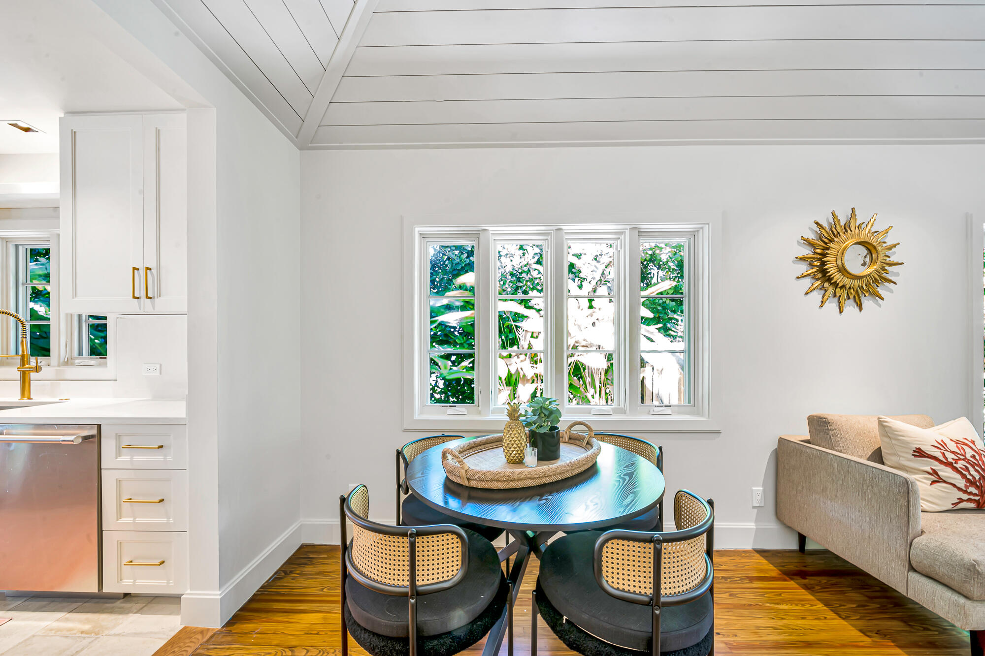 300 Barcelona Road West Palm Beach, FL 33401 - Photo 17 of 48 DSC01115