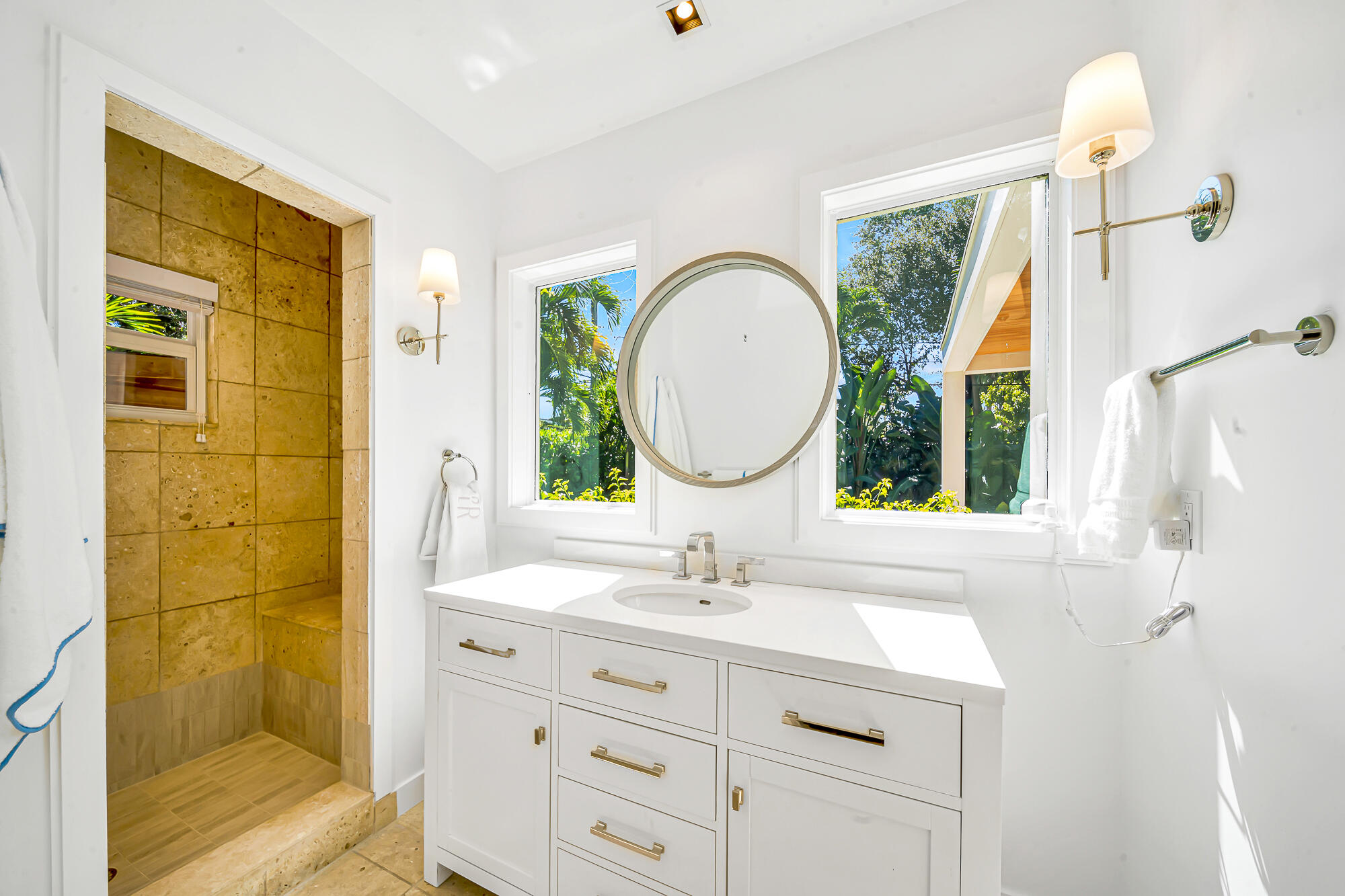300 Barcelona Road West Palm Beach, FL 33401 - Photo 21 of 48 DSC01093