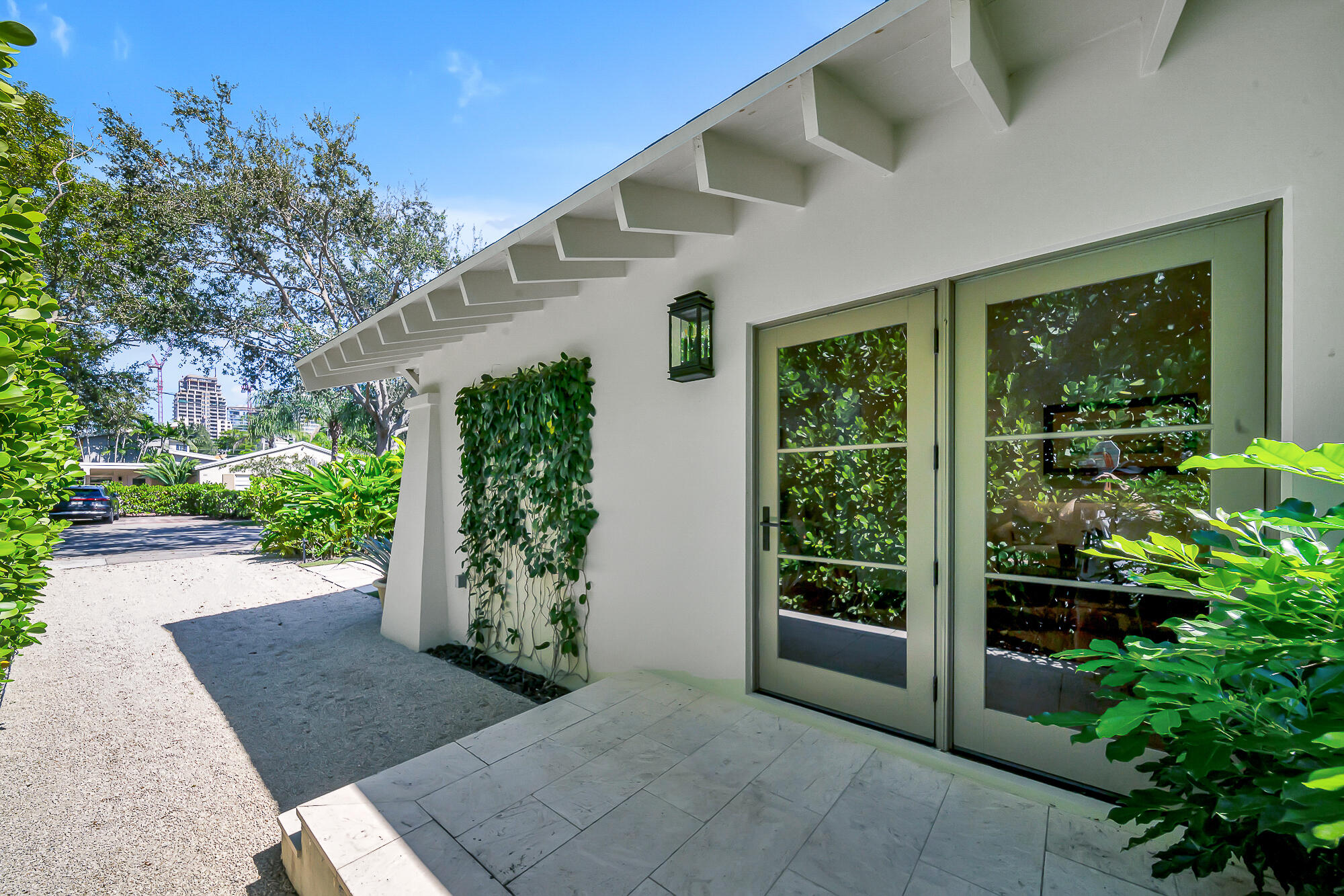 300 Barcelona Road West Palm Beach, FL 33401 - Photo 47 of 48 DSC01009