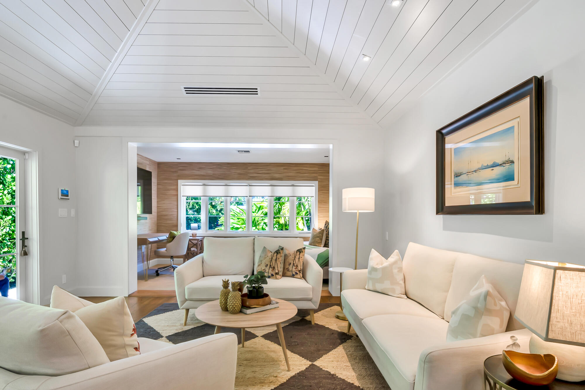 300 Barcelona Road West Palm Beach, FL 33401 - Photo 6 of 48 DSC01054