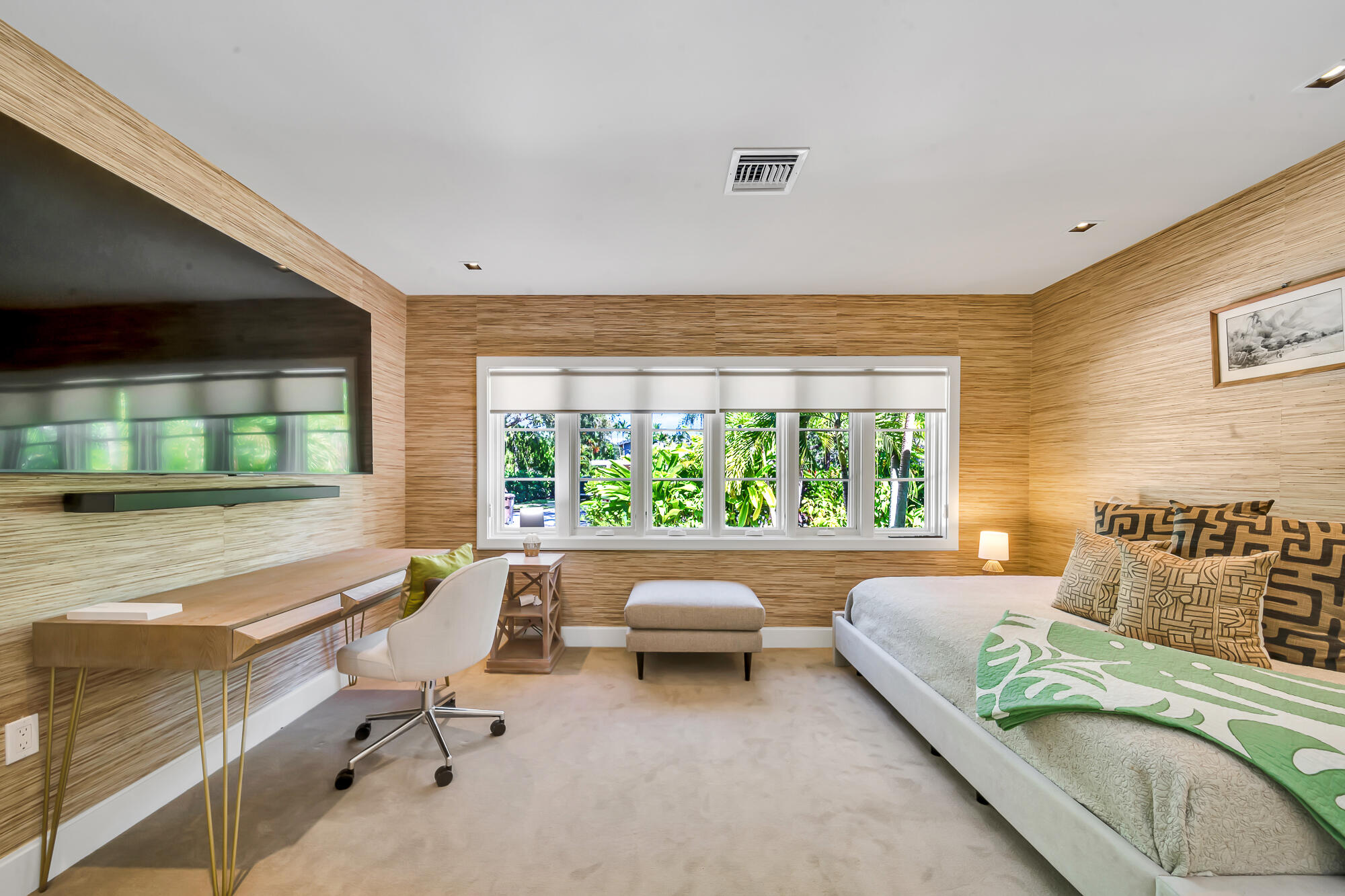 300 Barcelona Road West Palm Beach, FL 33401 - Photo 9 of 48 DSC01047
